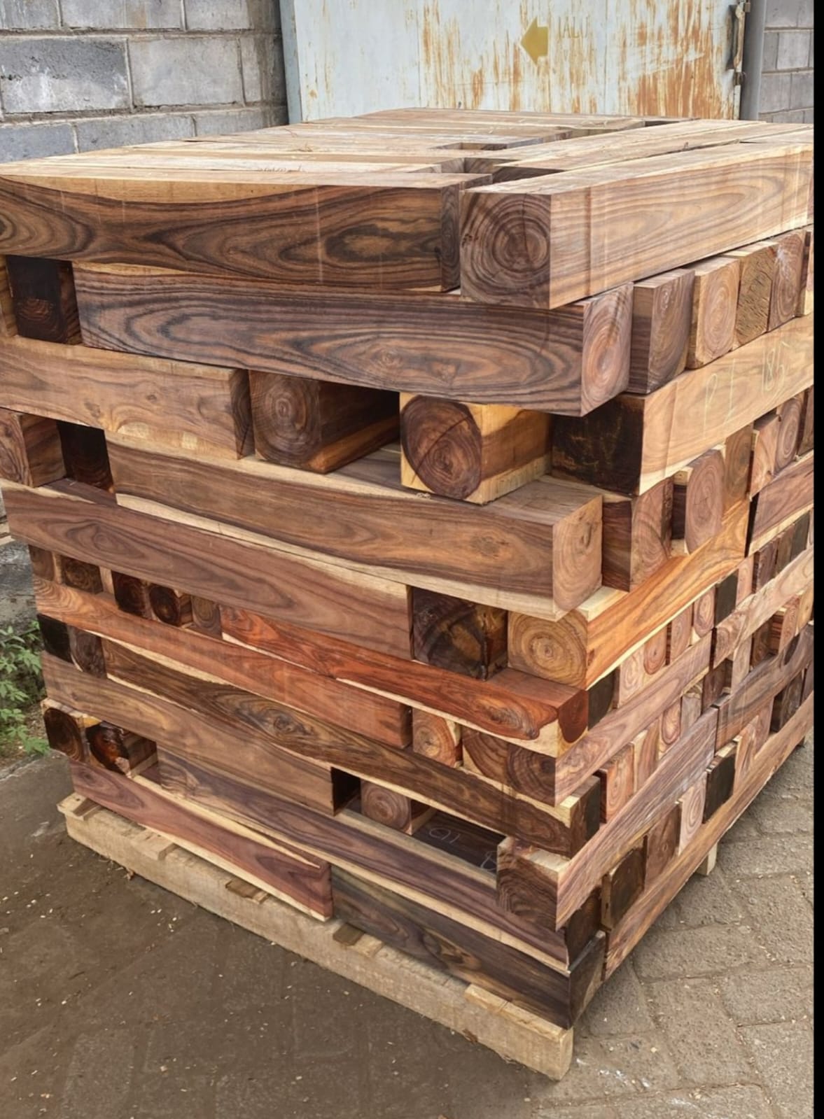 Logistik CV King Wood Sejahtera Abadi